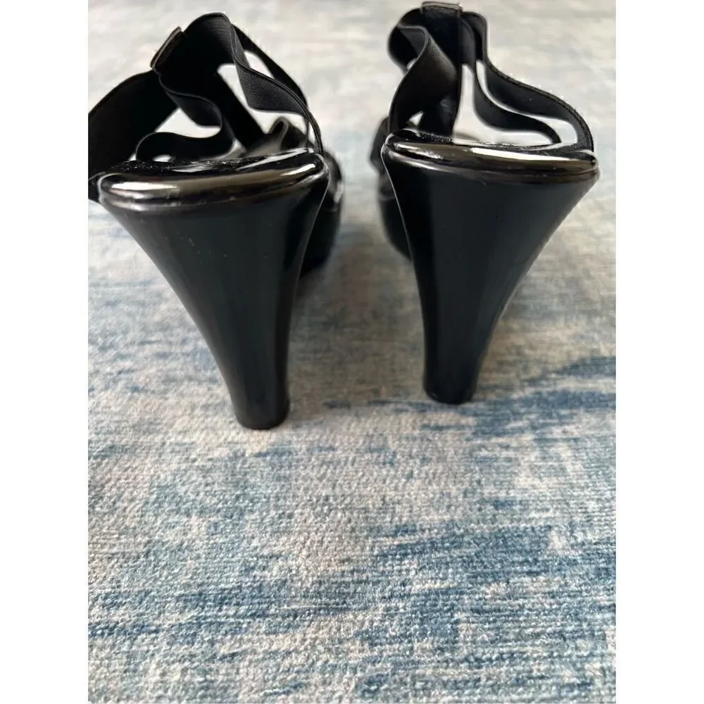 Charles By Charles David Black Strappy Platform Wedge Heel Sandals Approx size 9